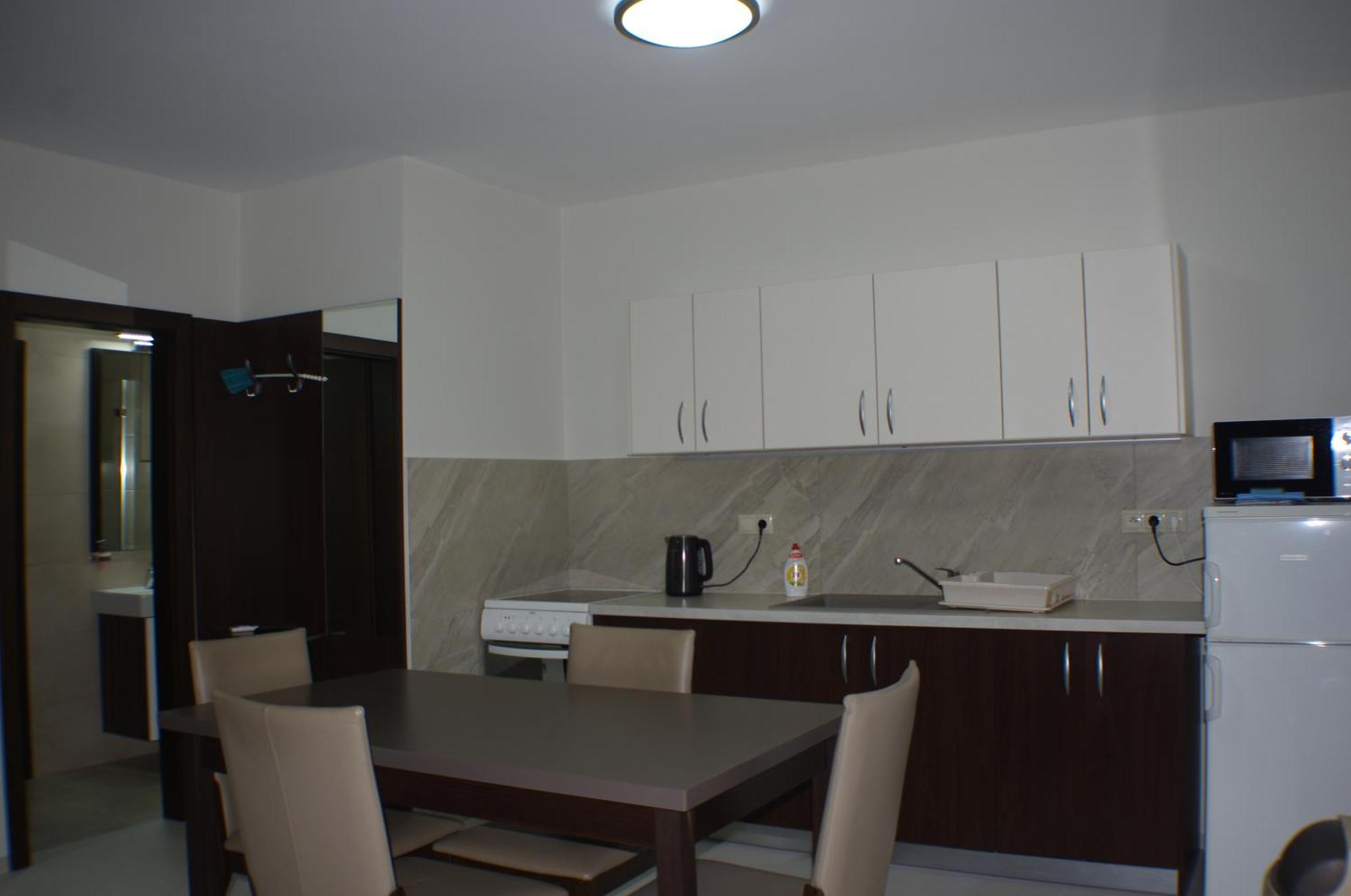 Vila Lexus Velky Meder Luaran gambar